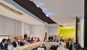 OİB'TEN ALMANYA'YA UR-GE HAMLESİ