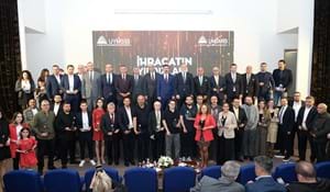 BURSA'DA TARIM VE GIDA İHRACATININ DEVLERİ ÖDÜLLERİNİ ALDI