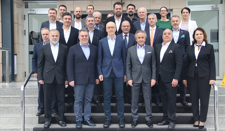 UHKİB''İN YENİ BAŞKANI HALUK ÖZKARAKAŞLI…