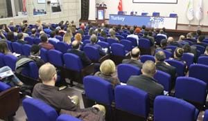 DÖVİZ KURU RİSKİ NASIL YÖNETİLİR?