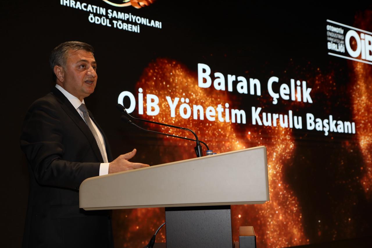 UİB - OTOMOTİVDE İHRACATIN ŞAMPİYONLARI ÖDÜL ALDI