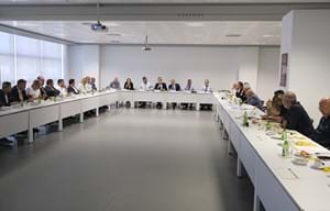 TEKSTİL VE HAMMADDELERİ İLE HAZIR GİYİM VE KONFEKSİYON ORTAK SEKTÖR KURULLARI TOPLANTISI