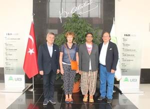 UHKİB, AVRUPA MODASININ ÖNCÜLERİNİ BURSA'DA AĞIRLADI…