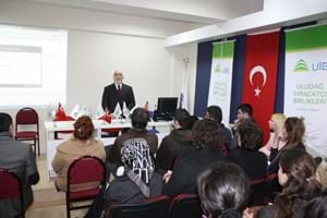 UİB, DIŞ TİCARETTE NİTELİKLİ UZMANLAR YETİŞTİRİYOR…