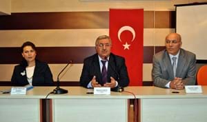 UİB 9. DIŞ TİCARET UZMANI YETİŞTİRME KURSU BAŞLADI