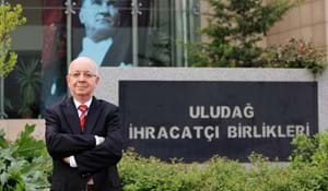 OTOMOTİV İHRACATI EKİM AYINDA 2,6 MİLYAR DOLAR OLDU