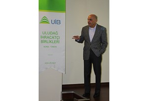 DIŞ TİCARETİN UZMANLARI UİB'DE YETİŞİYOR…